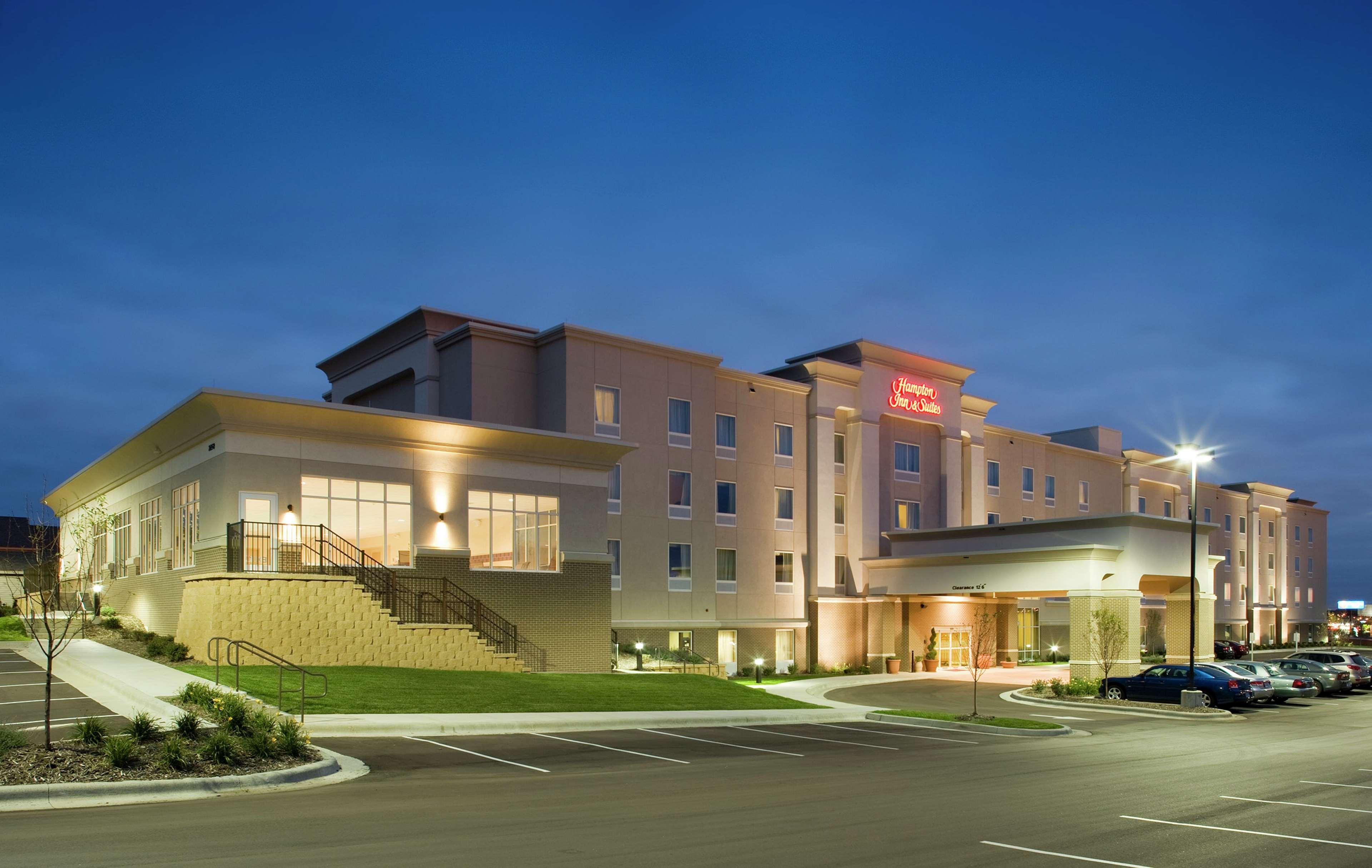 Hampton Inn & Suites Rochester-North Buitenkant foto